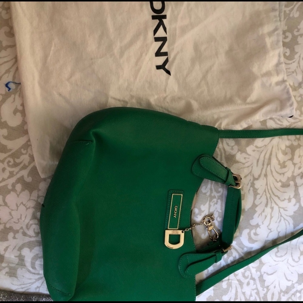 DKNY tote